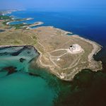 Luchtbeeld-kust-Torre-Guaceto